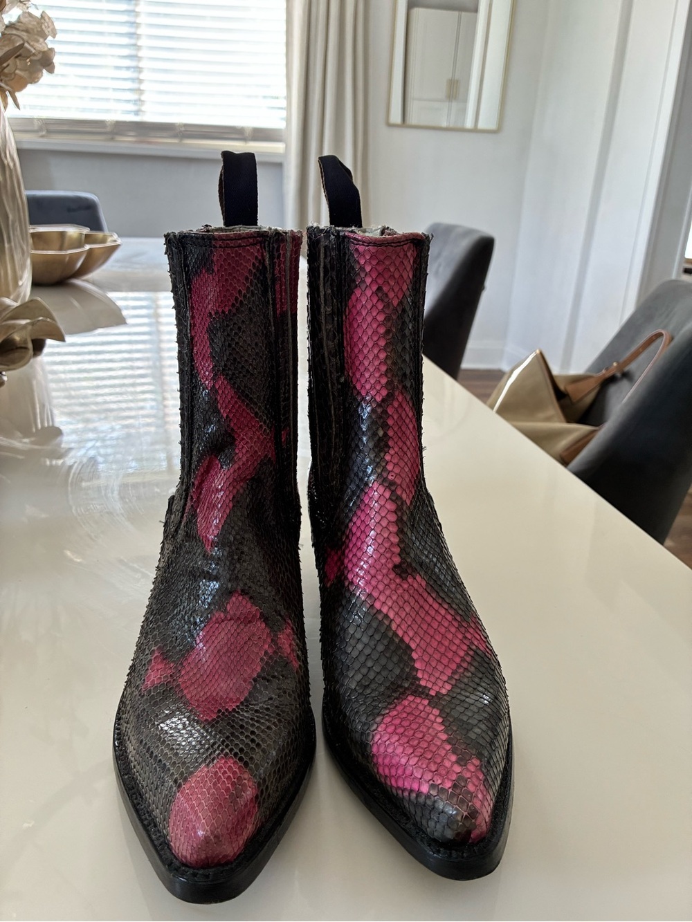 MEXICANA Black & Pink Snake-Print Pointed Ankle Boots